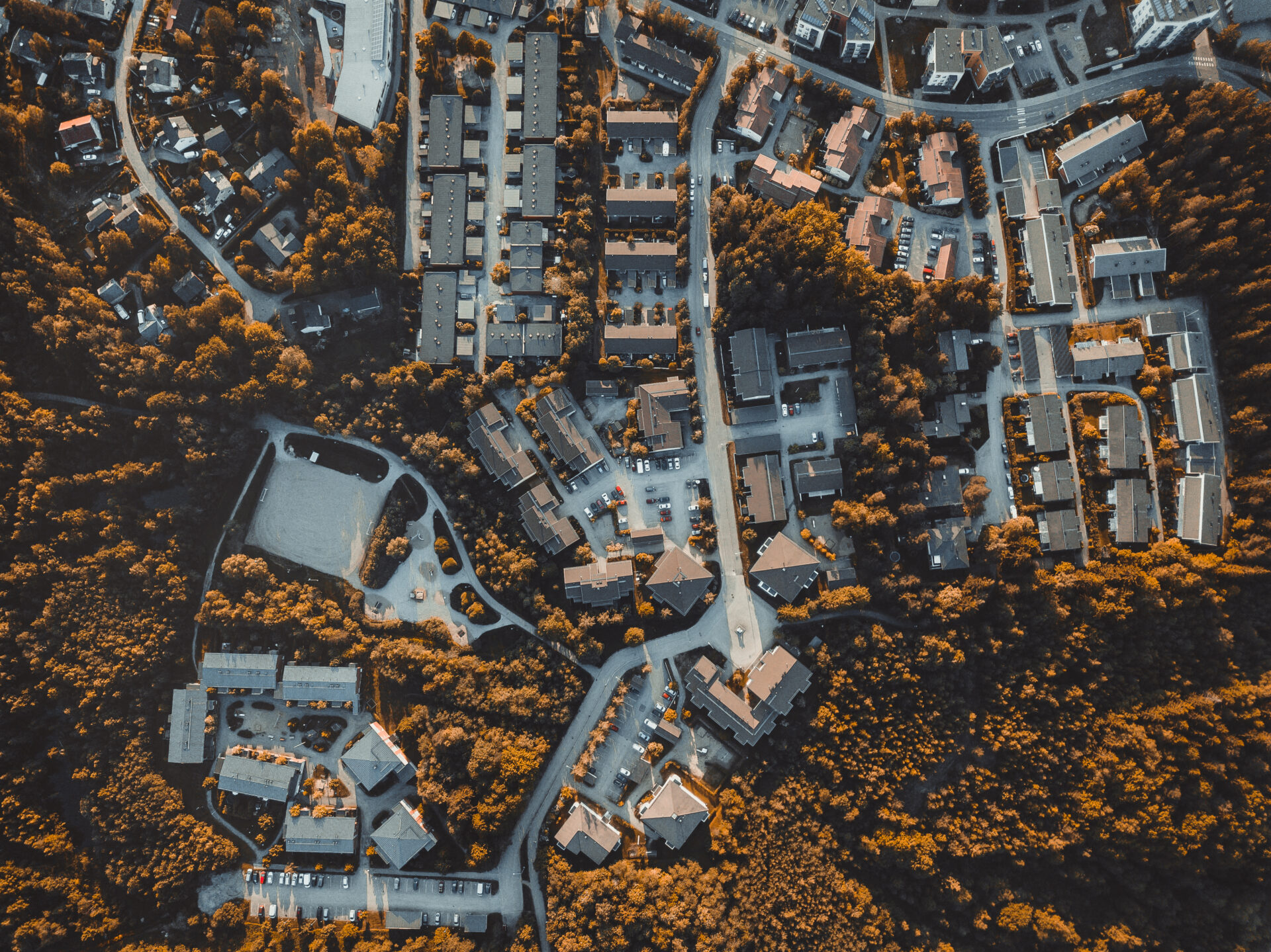 aerial view of residential neighborhood